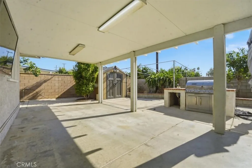 10384 Hole, Riverside, California 92505 home-pic-39